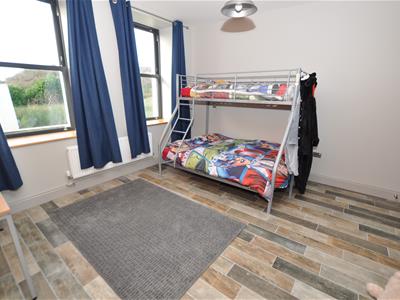 Picture 19